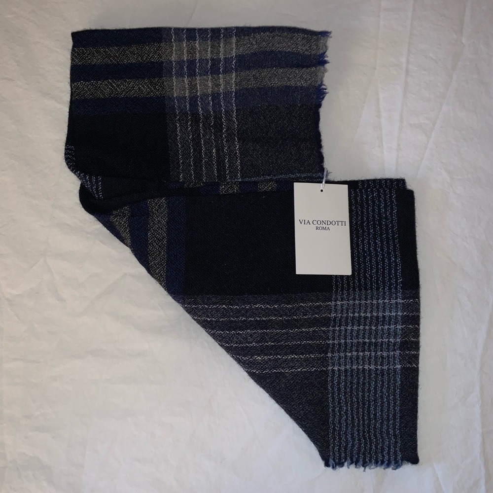Via Condotti Roma Scarf